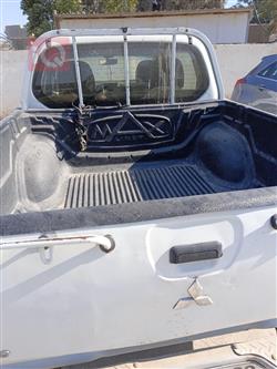 ميتسوبيشي L200